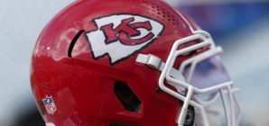 Chiefs Predicted to Lose 17-Game Starter to AFC Rival