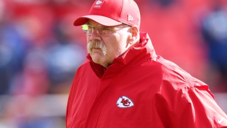 Report: Chiefs Swipe Key Starter from AFC Rival