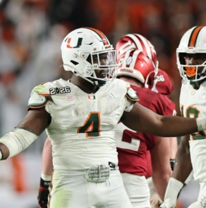 Draft Guru Predicts Big Draft-Day Fall for Miami DE Rueben Bain Jr.