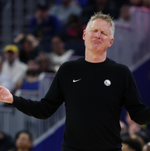 NBA Legend Pushes Back on Steve Kerr’s Latest NBA Take