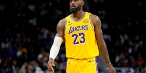 LeBron James Reacts to Bronny G League Play, Bryce in Final Four