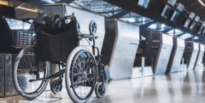 Man Helps Elderly Mother Onto Flight—Why Agent Stops Him Shocks