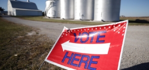 Democrats’ Chances of Flipping Iowa’s GOP-Held Governor Seat Gets a Boost