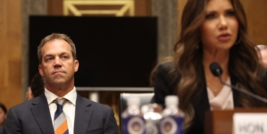 Kristi Noem Neighbors React To Report Her Husband Cross-Dresses