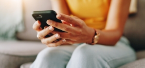 Mom Thought $5,185 Phone Bill Was Mistake, Then She Speaks to Her Daughter