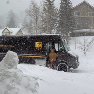 Heavy Snow Warning, 24 Inches To Strike: ‘Consider Delaying All Travel’