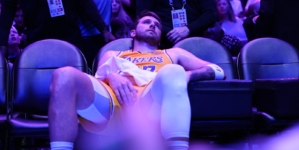 ‘Season Over’: Lakers Fans React After Scary Injury to Luka Doncic vs OKC