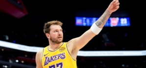 Lakers’ Luka Doncic Hits Career Milestone in Return From NBA Suspension