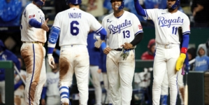 Royals’ Jonathan India Hits $25,000 Grand Slam vs. Twins