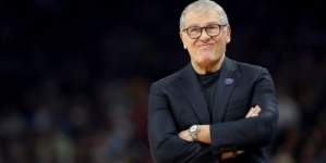 Geno Auriemma Goes Viral for Calling Out Dawn Staley During Final Four