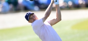 Jordan Spieth Draws Attention at Masters After Wild Shot Hits Patron