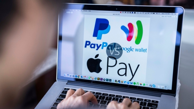 Would You Replace Your Bank Account With a Digital Wallet?